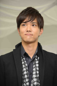 水野勝
